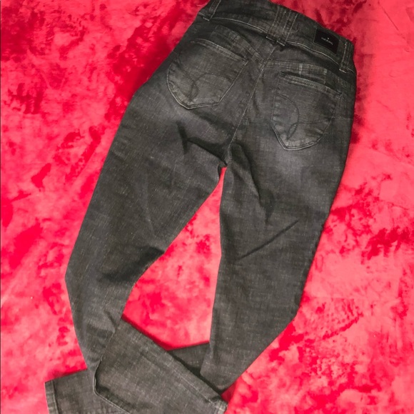 EUC Black Skinny Jeans - Stretchy! - Picture 11 of 14